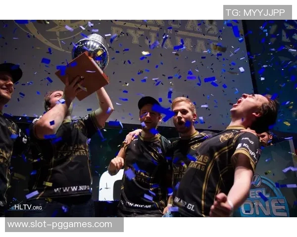 EDG战队在CSGO赛事中的战术意识与团队协作深度解析