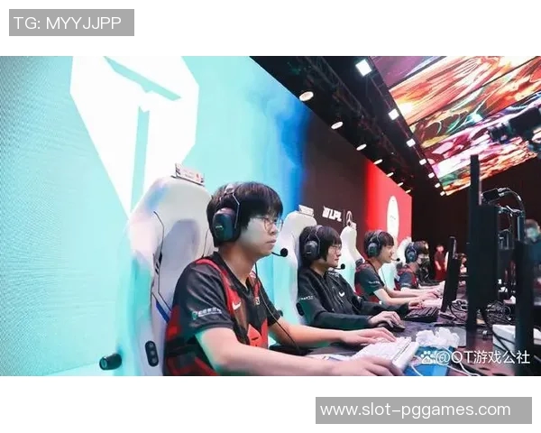 聚焦TES在CSGO赛事中的表现与状态分析探讨实时新闻